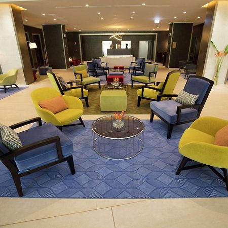 Doubletree By Hilton Pointe-Noire City Centre Пойнт-Ноар Екстериор снимка